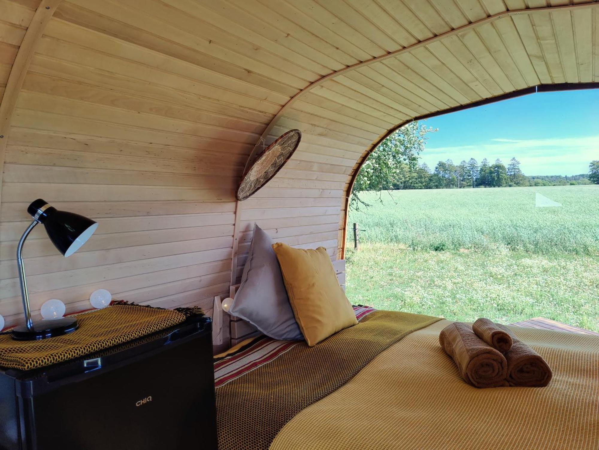 Ostermarie Under Canvas Bornholm מראה חיצוני תמונה
