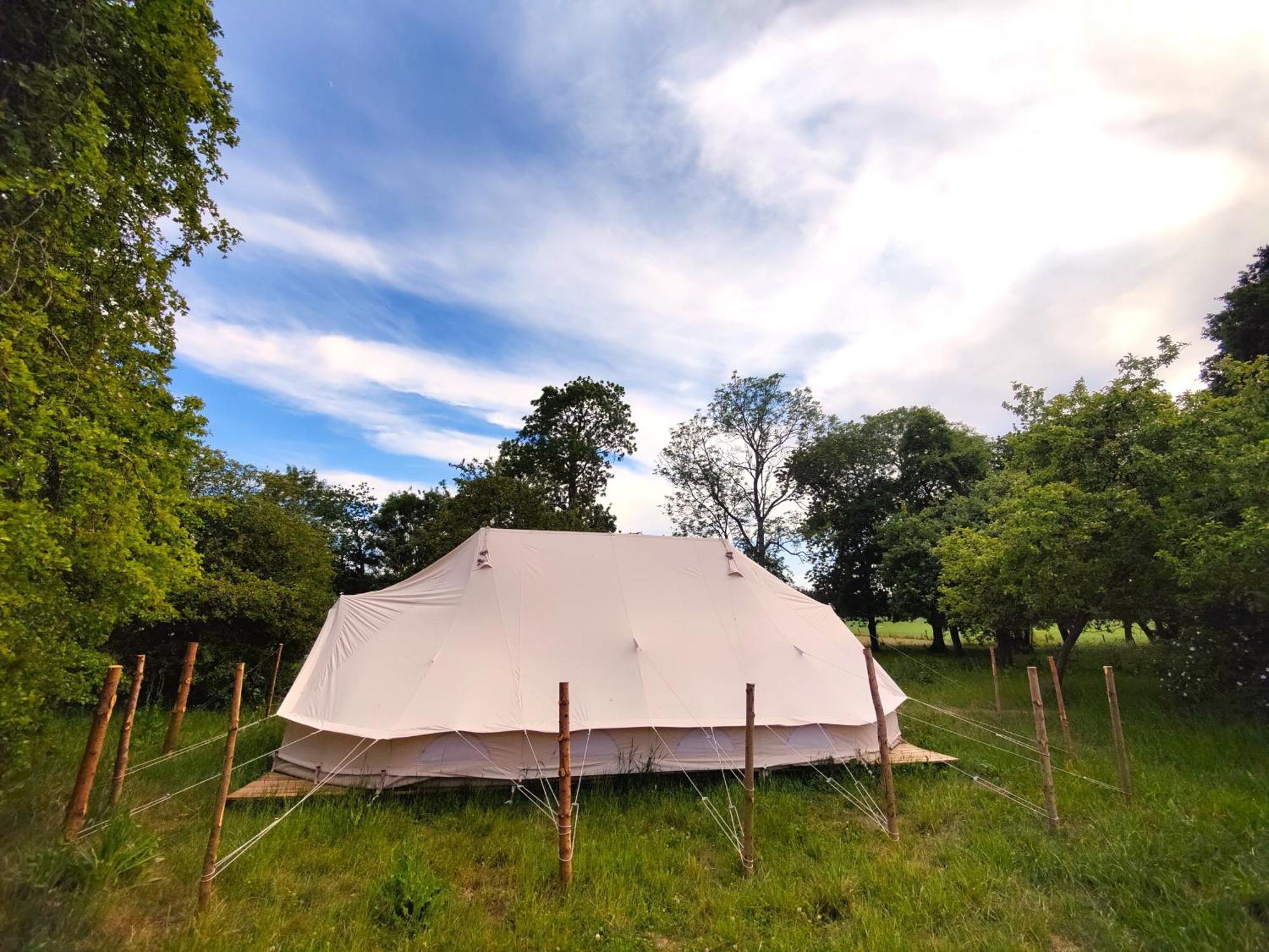 Ostermarie Under Canvas Bornholm מראה חיצוני תמונה