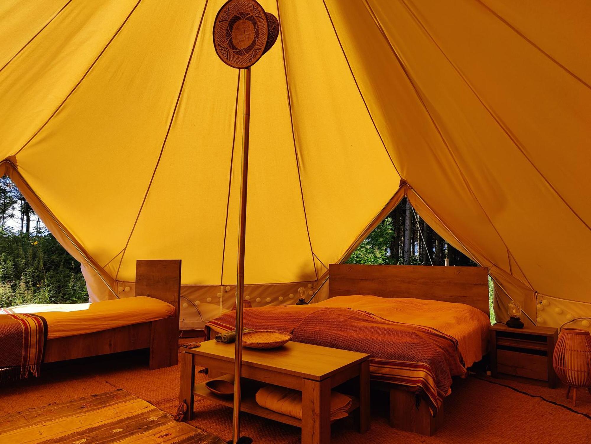 Ostermarie Under Canvas Bornholm מראה חיצוני תמונה
