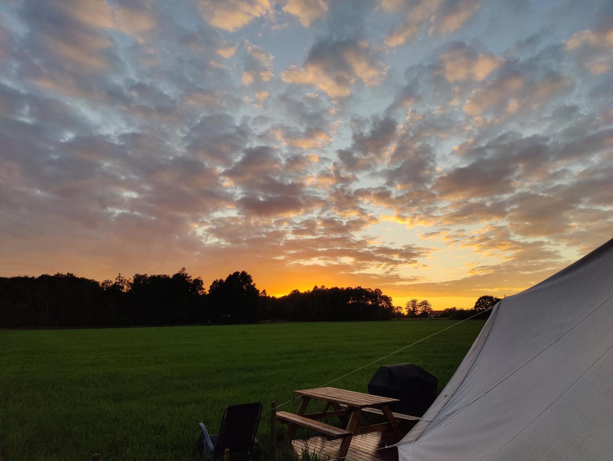 Ostermarie Under Canvas Bornholm מראה חיצוני תמונה