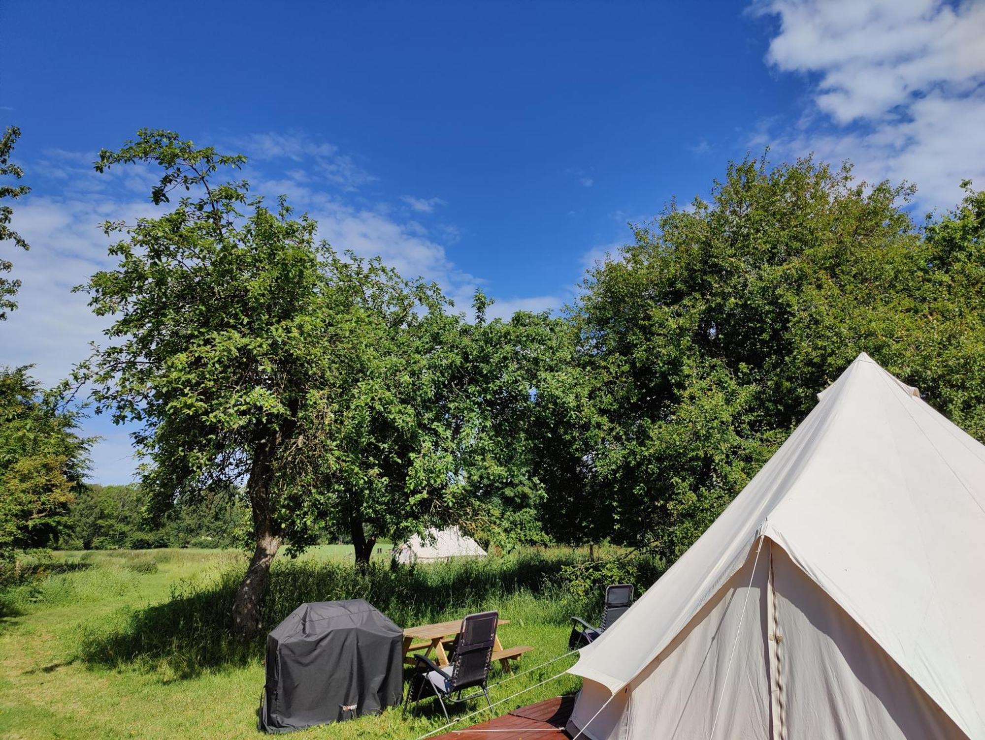 Ostermarie Under Canvas Bornholm מראה חיצוני תמונה