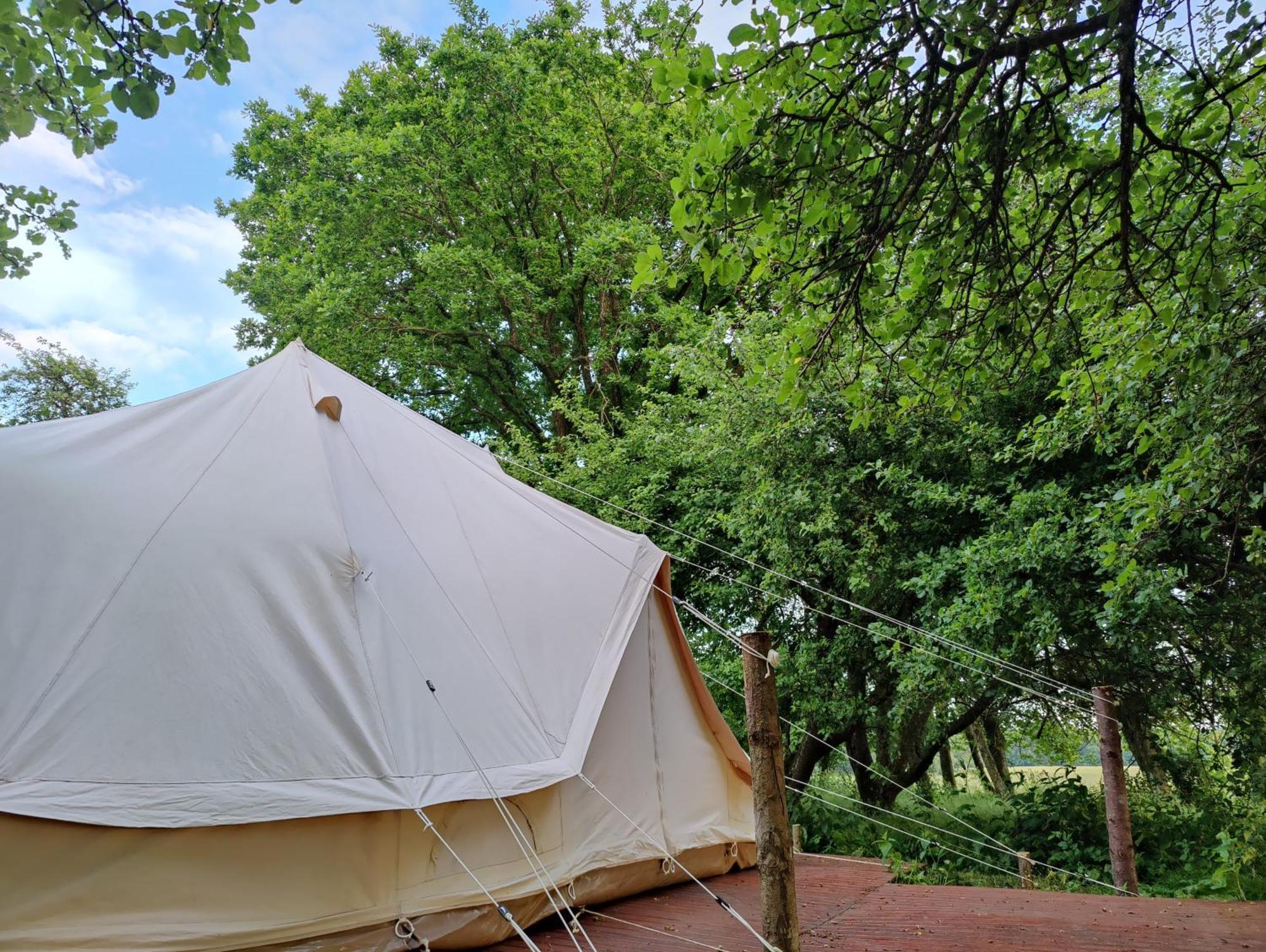 Ostermarie Under Canvas Bornholm מראה חיצוני תמונה